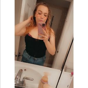 Meet your Posher, Alicia